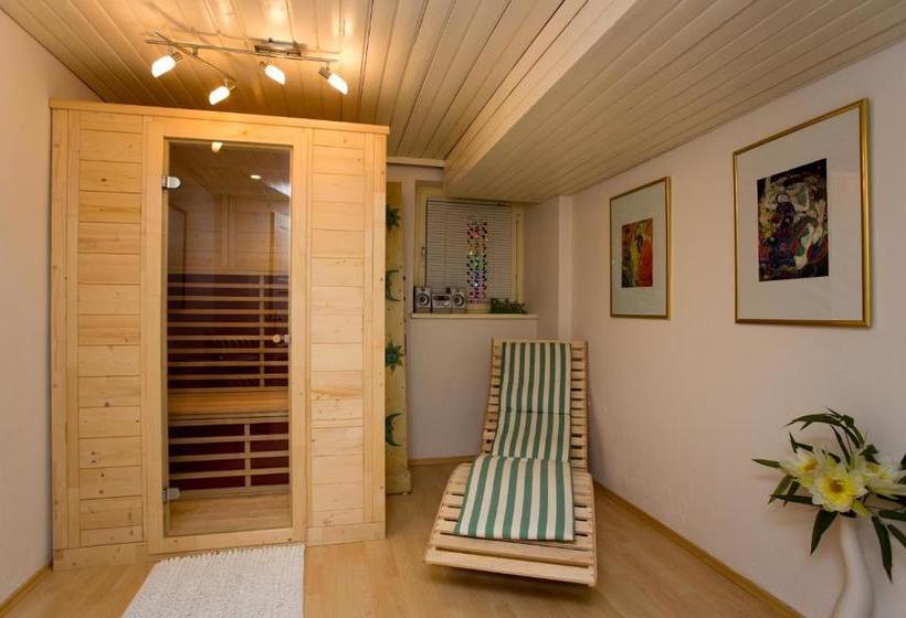 پانسیون Landhaus Gastein