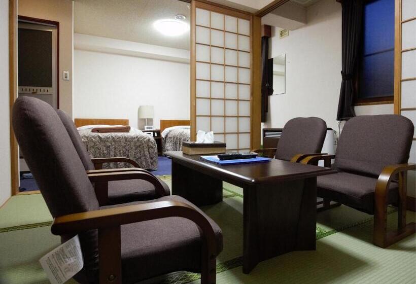 بنسيون Nakanoshima