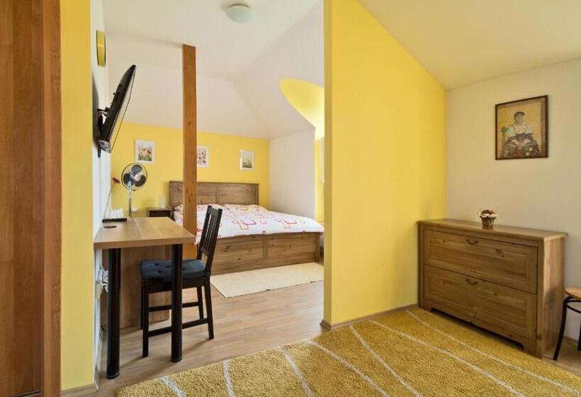 ペンション Penzion Lilie