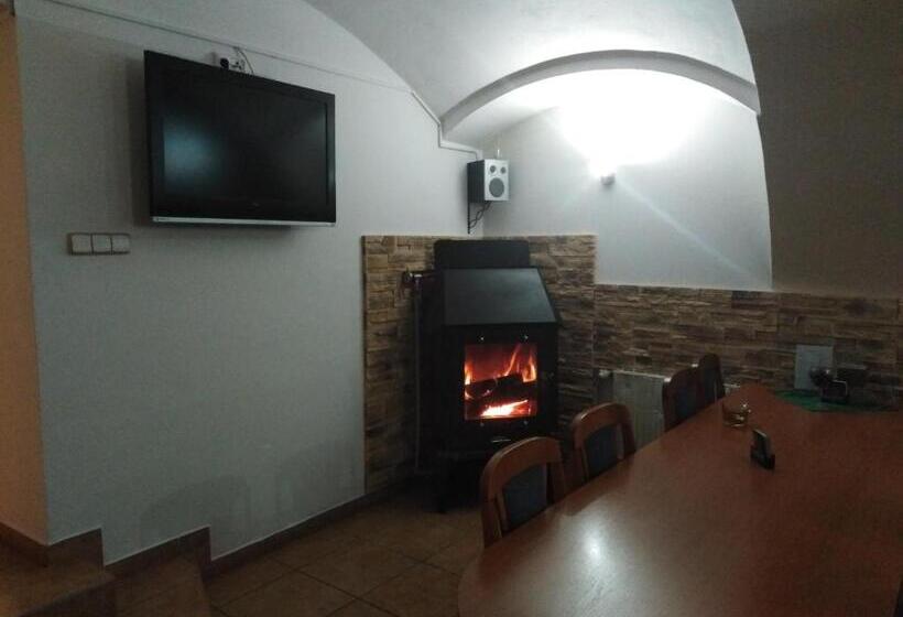 بنسيون Penzion U Dvojice