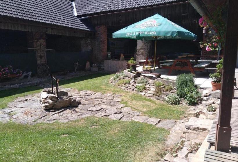 بنسيون Penzion U Dvojice