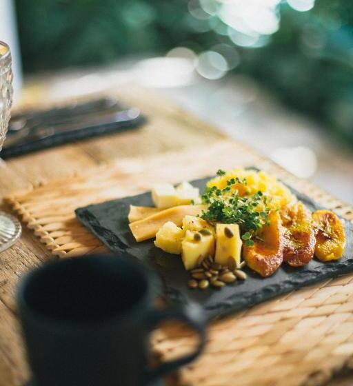 پانسیون Pousada Seis E Meia