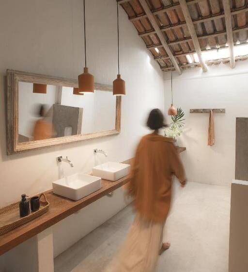 پانسیون Pousada Seis E Meia