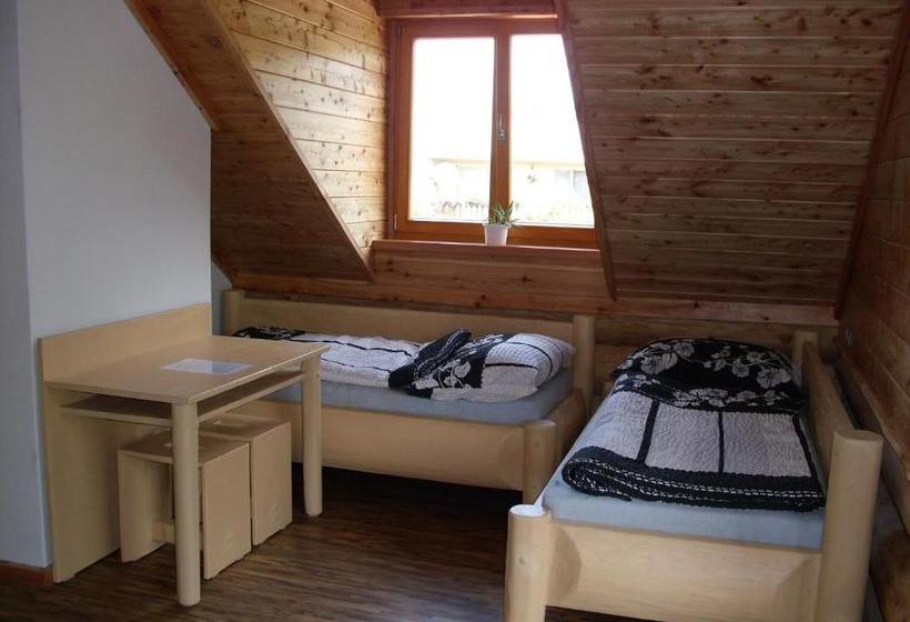 펜션 Penzion U Zamku