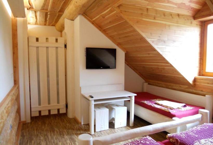 펜션 Penzion U Zamku