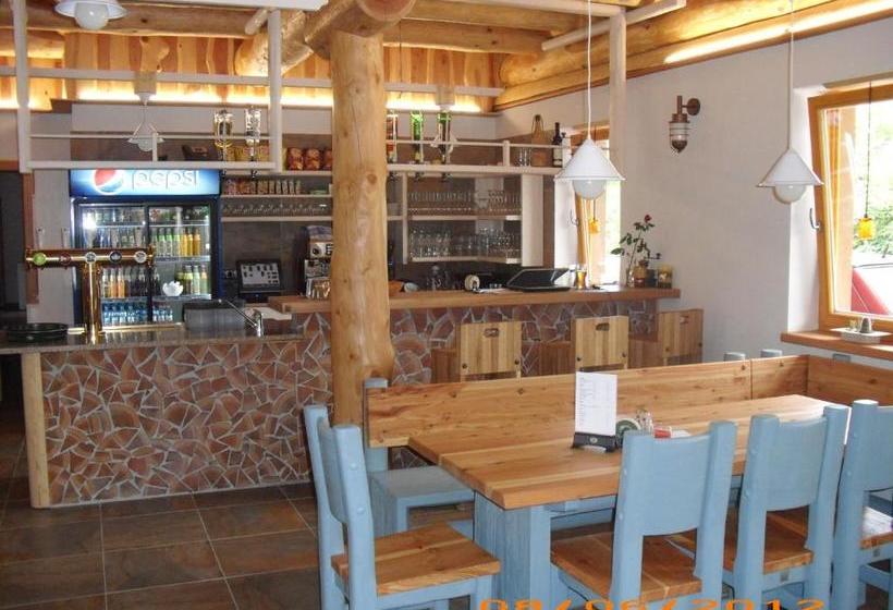 펜션 Penzion U Zamku