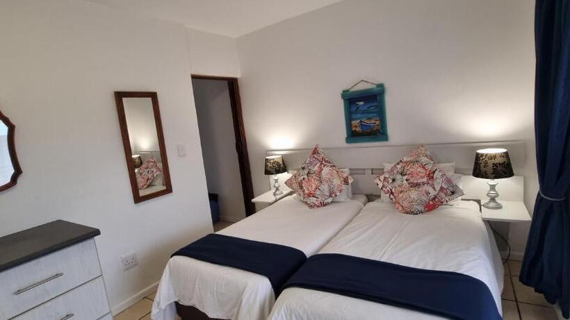 پانسیون Salt River Lodge