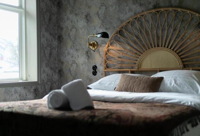 پانسیون Siglunes