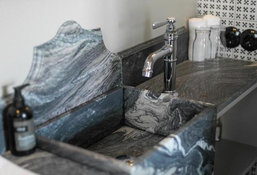 پانسیون Siglunes