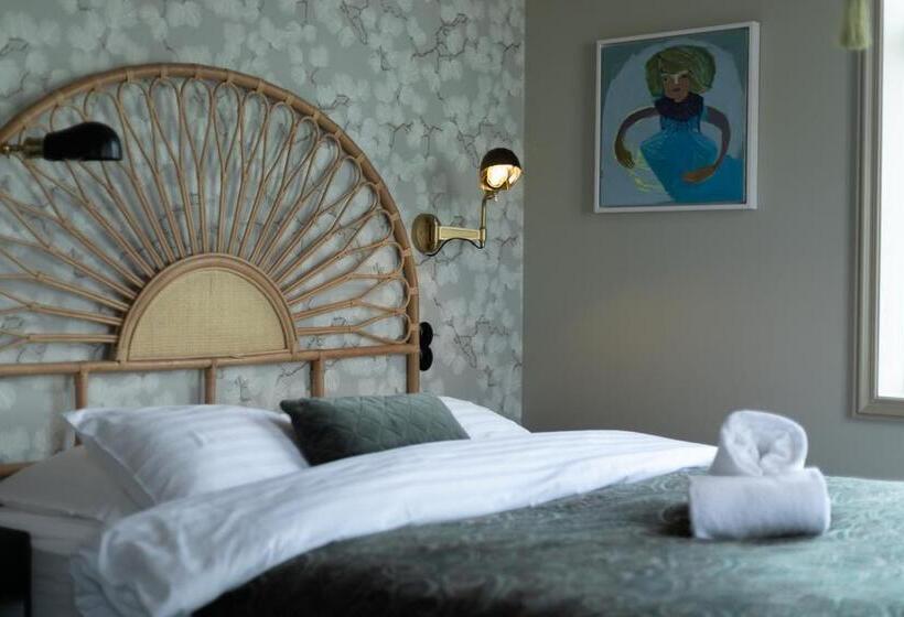 پانسیون Siglunes