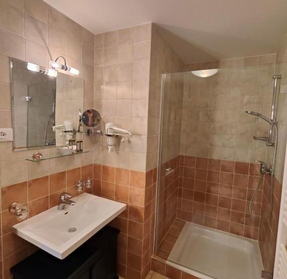 پانسیون T E M P F E R 2 Apartments & Rooms With New Wellness