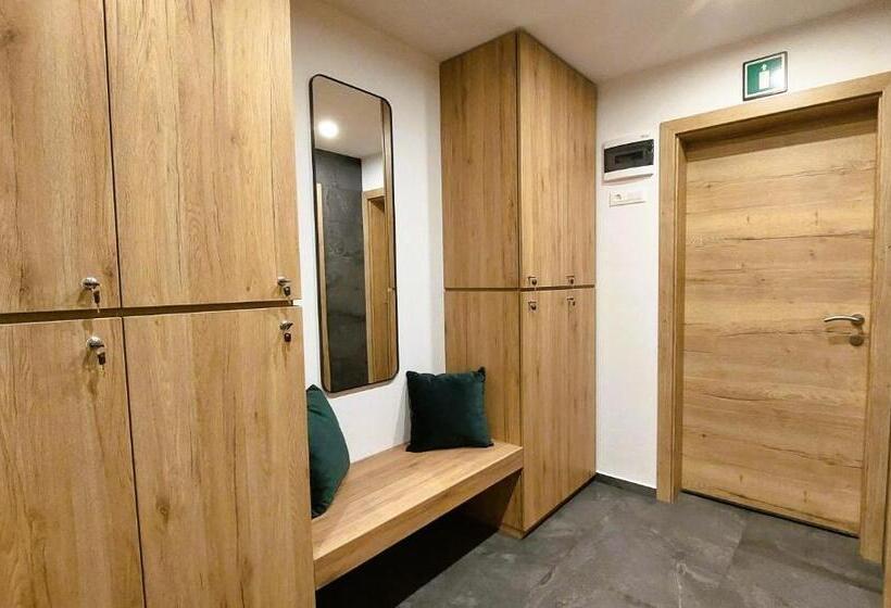 پانسیون T E M P F E R 2 Apartments & Rooms With New Wellness