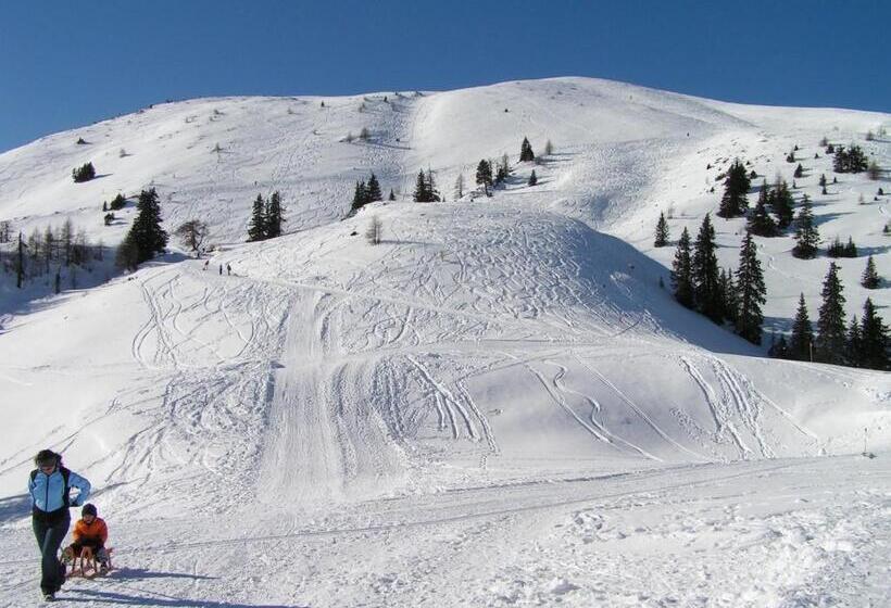 پانسیون T E M P F E R 2 Apartments & Rooms With New Wellness