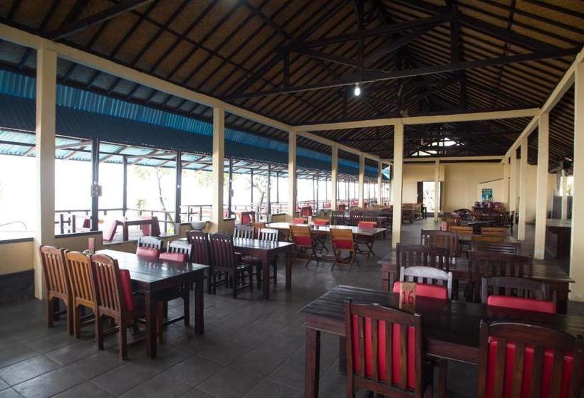 פנסיון Tanjung Alam