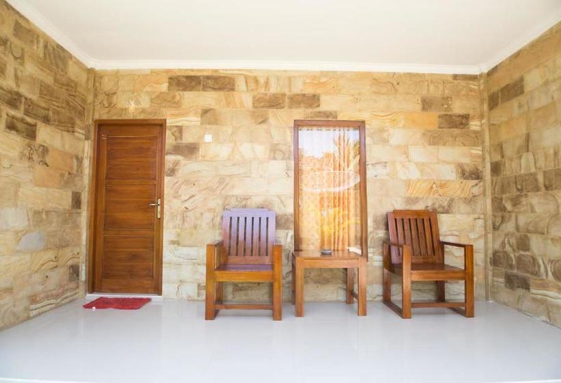 פנסיון Tanjung Alam