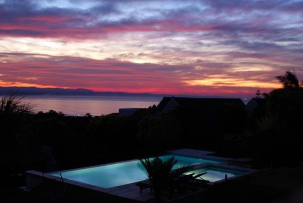 Пансион The Ocean Bay Luxury Guesthouse