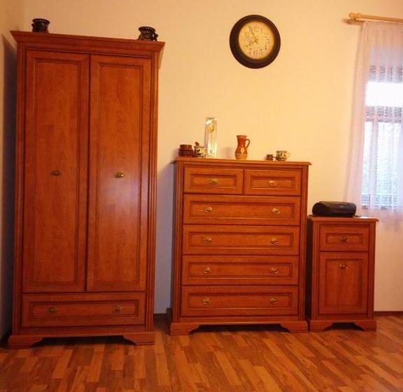 بنسيون Tip Top Lak Vendégház