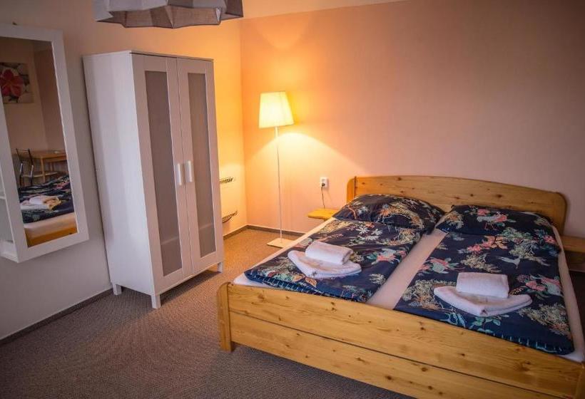 膳宿费 U Dómu Sv. Václava