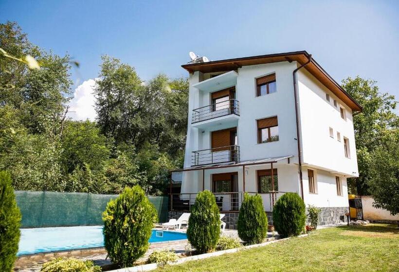 펜션 Villa Drecheva