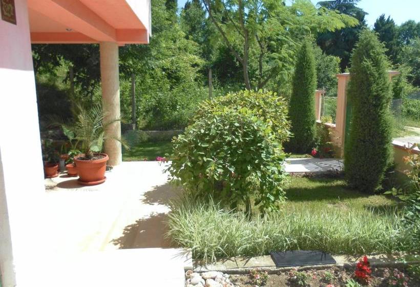 ペンション Villa Mari Guest Rooms