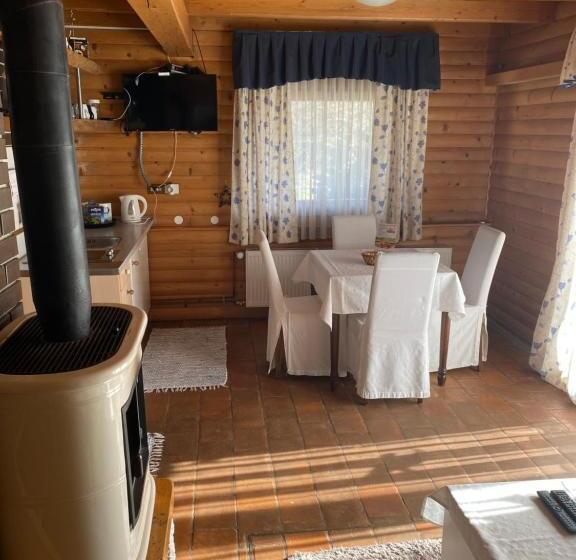 پانسیون Alice Chalet Bled Adults Only