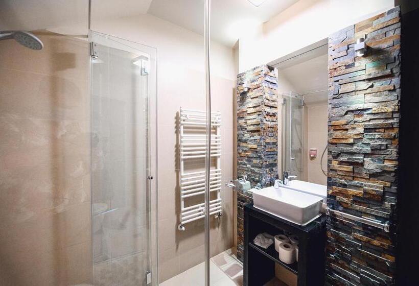 Pension Pîrîu' Morii