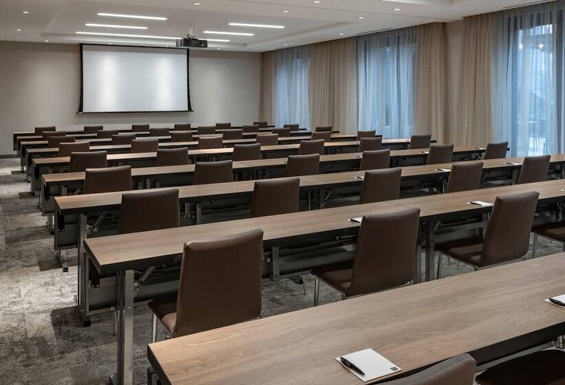 Ac Hotel By Marriott Atlanta Midtown