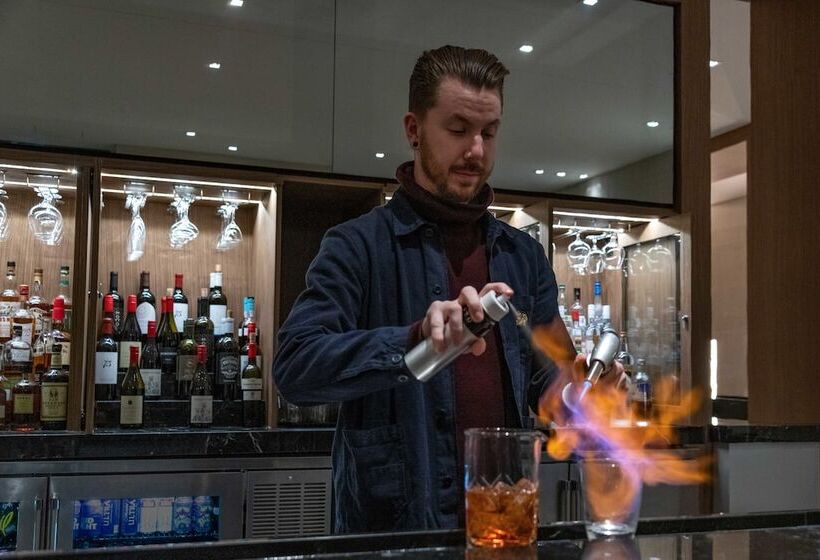 Ac Hotel By Marriott Atlanta Midtown