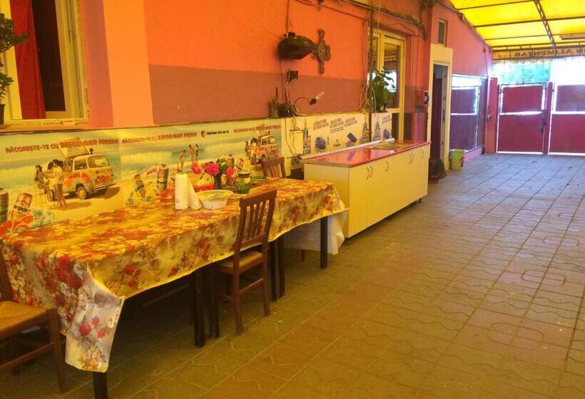 ユースホステル Casa Roz