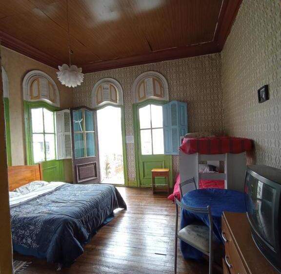 호스텔 Hostal Del Gato