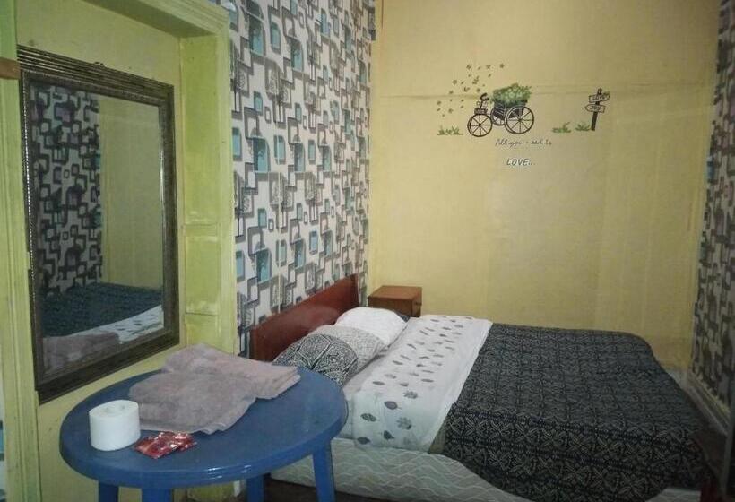 호스텔 Hostal Del Gato