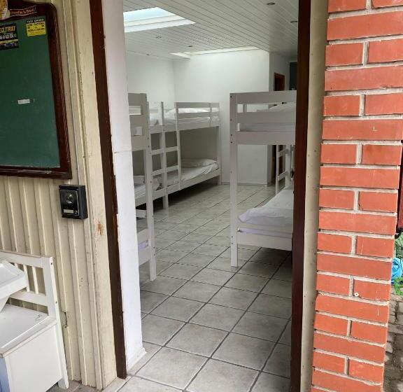 هاستل Travellers' Haven