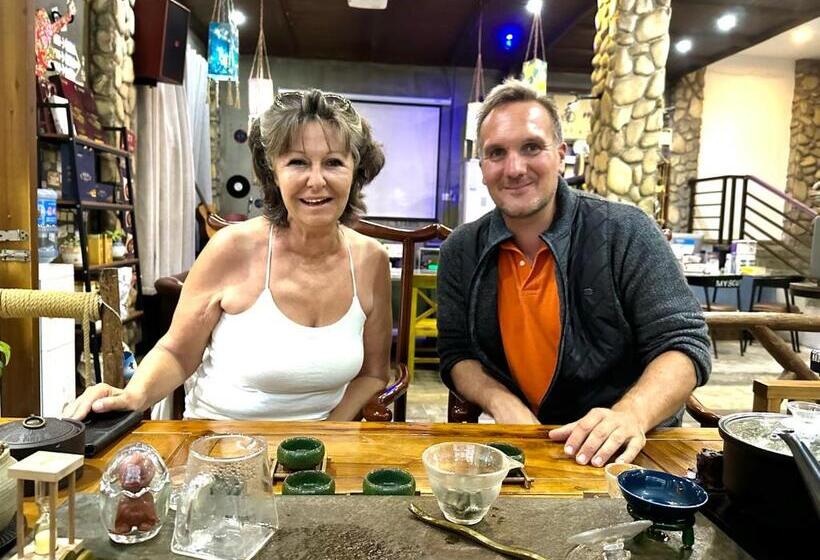 ユースホステル Zhangjiajie Highlights Guesthouse