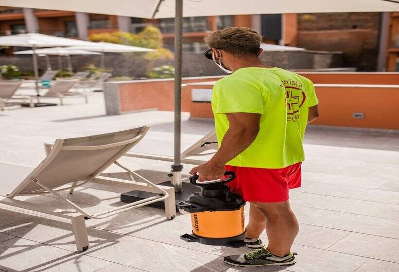 Arguineguin Park by Servatur