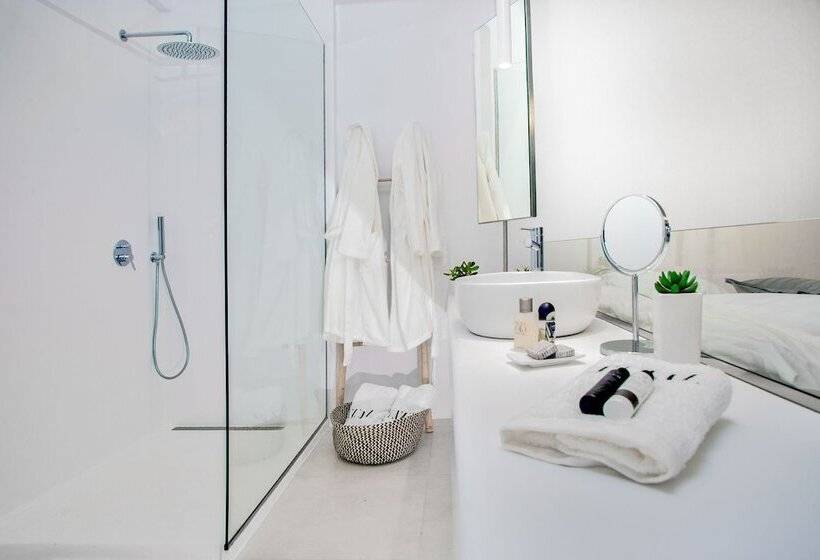 مبيت وإفطار Alunia Incognito Suites  Adults Only