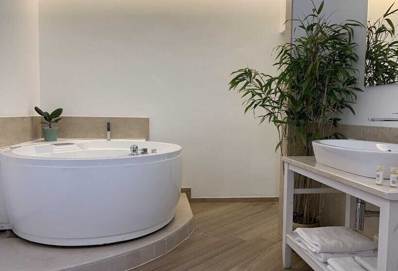 تختخواب و صبحانه Dimora San Biagio Suites&apartment