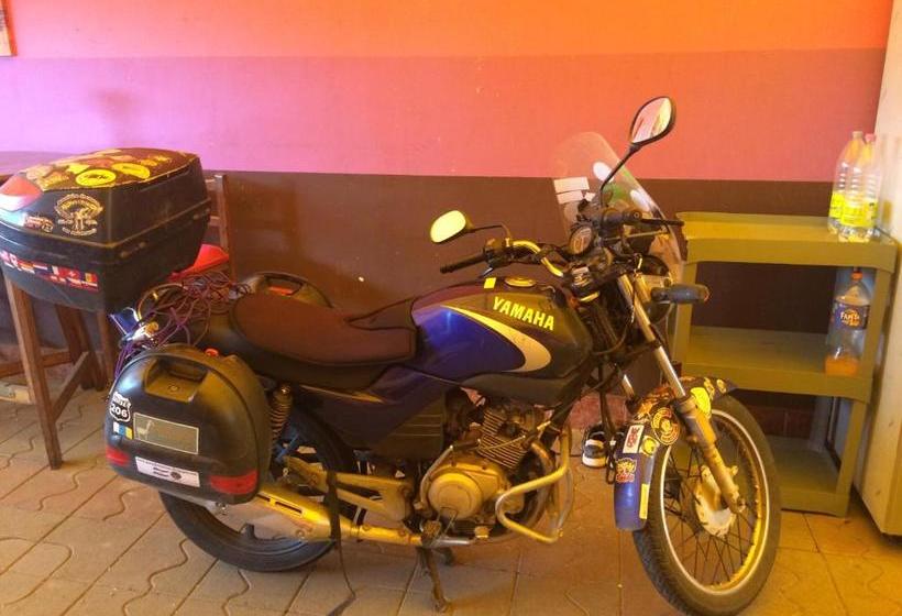 ユースホステル Casa Roz