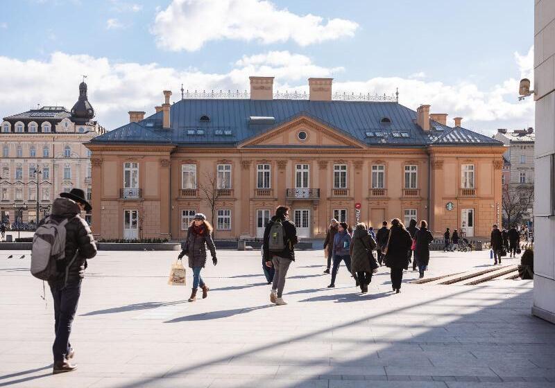 Central Palace Loft Affair Collection