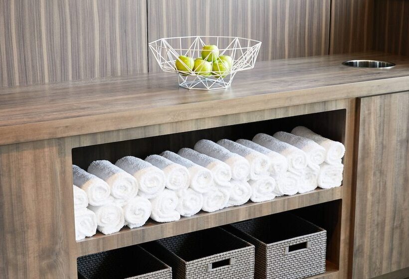 Ac By Marriott Hotel Huntsville Downtown