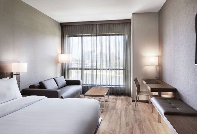 Ac By Marriott Hotel Huntsville Downtown