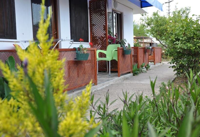 Hotel Adrasan Shambala