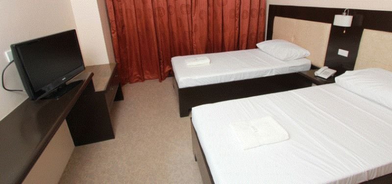 ホテル Aicila Suites