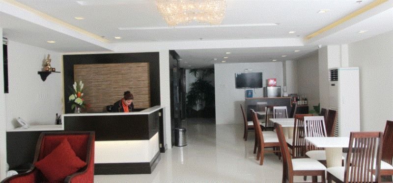 ホテル Aicila Suites