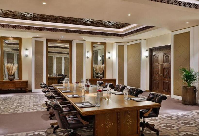 فندق Al Wathba, A Luxury Collection Desert Resort & Spa, Abu Dhabi