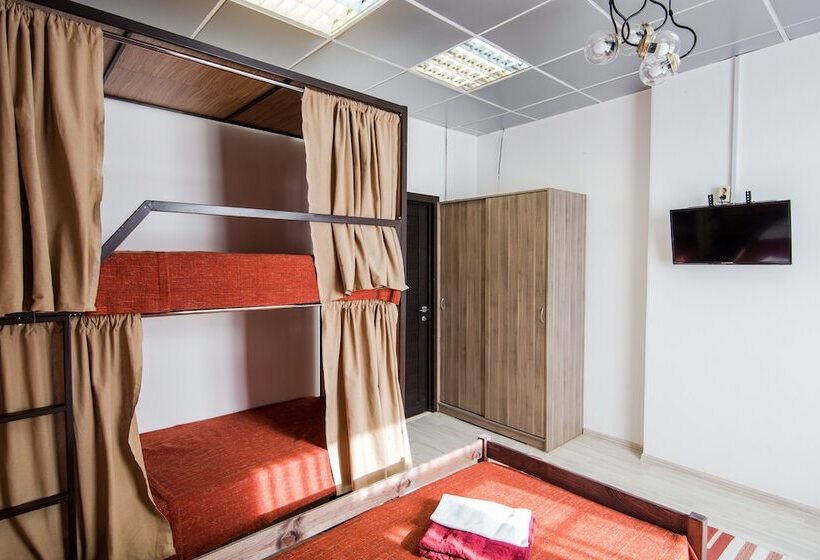 Hotell Artist Hostel On Kazansky