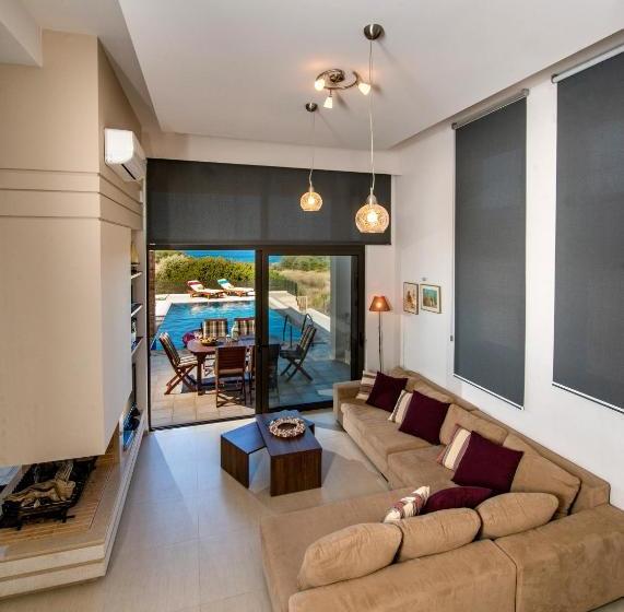 Отель Blue Wave Villas