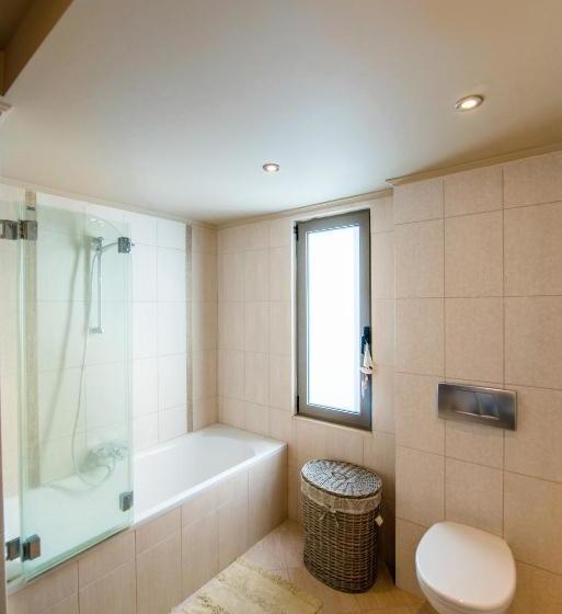 Отель Blue Wave Villas