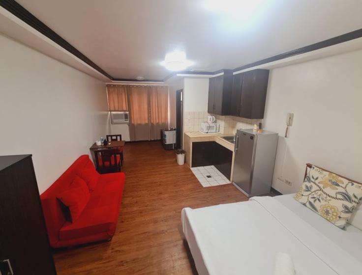 هتل Bryan Condominium Suites Makati