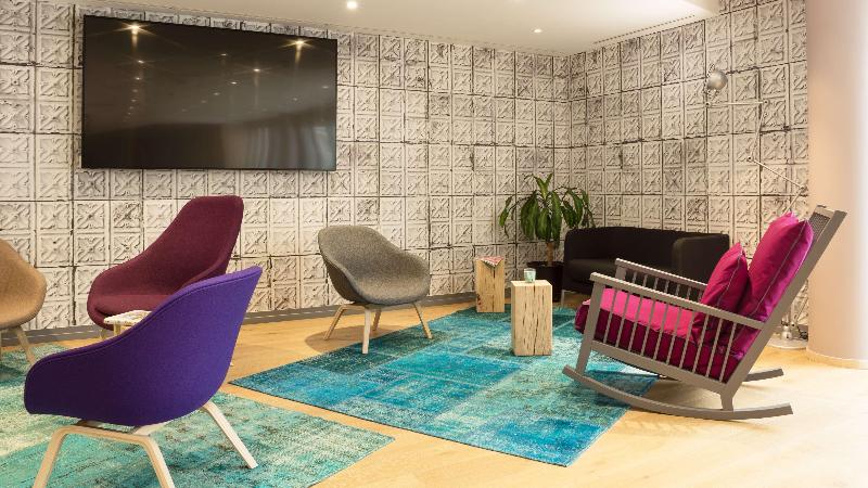 فندق Campanile Tours Nord