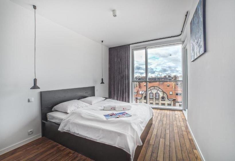 호텔 Poznan Apartments Towarowa